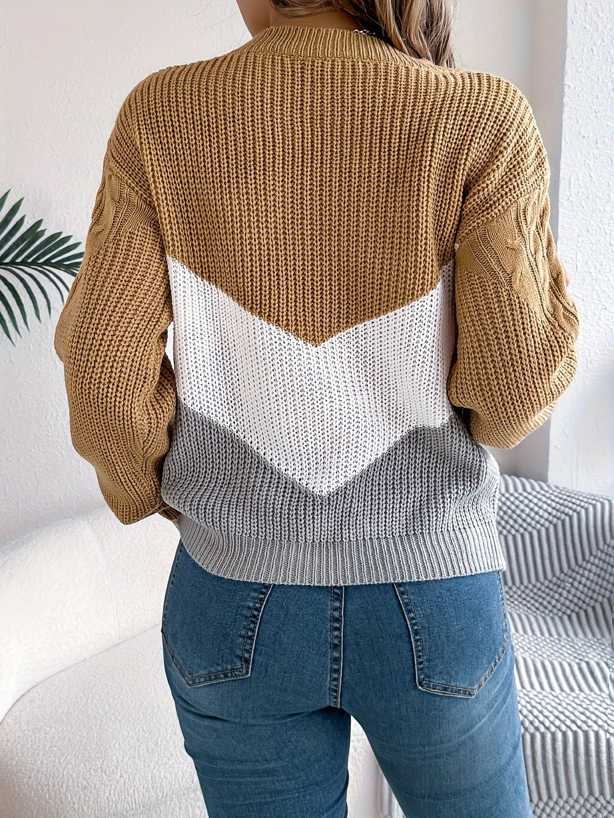 Noreen | Women's Color-Block Cable Knit Sweater – Round Neck