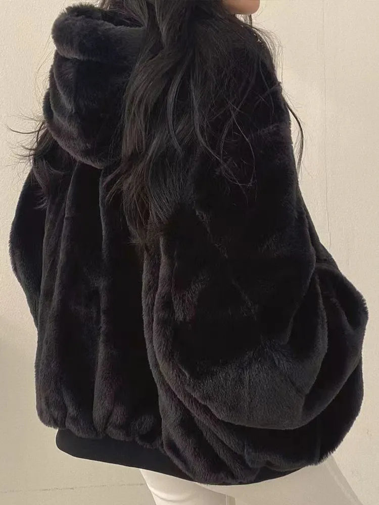 Amanda | Women's Oversized Faux Fur-Lined Bomber Jacket – Hooded, Zip Front, Ribbed Cuffs