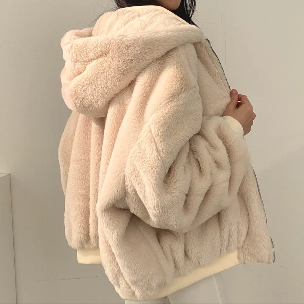 Amanda | Women's Oversized Faux Fur-Lined Bomber Jacket – Hooded, Zip Front, Ribbed Cuffs