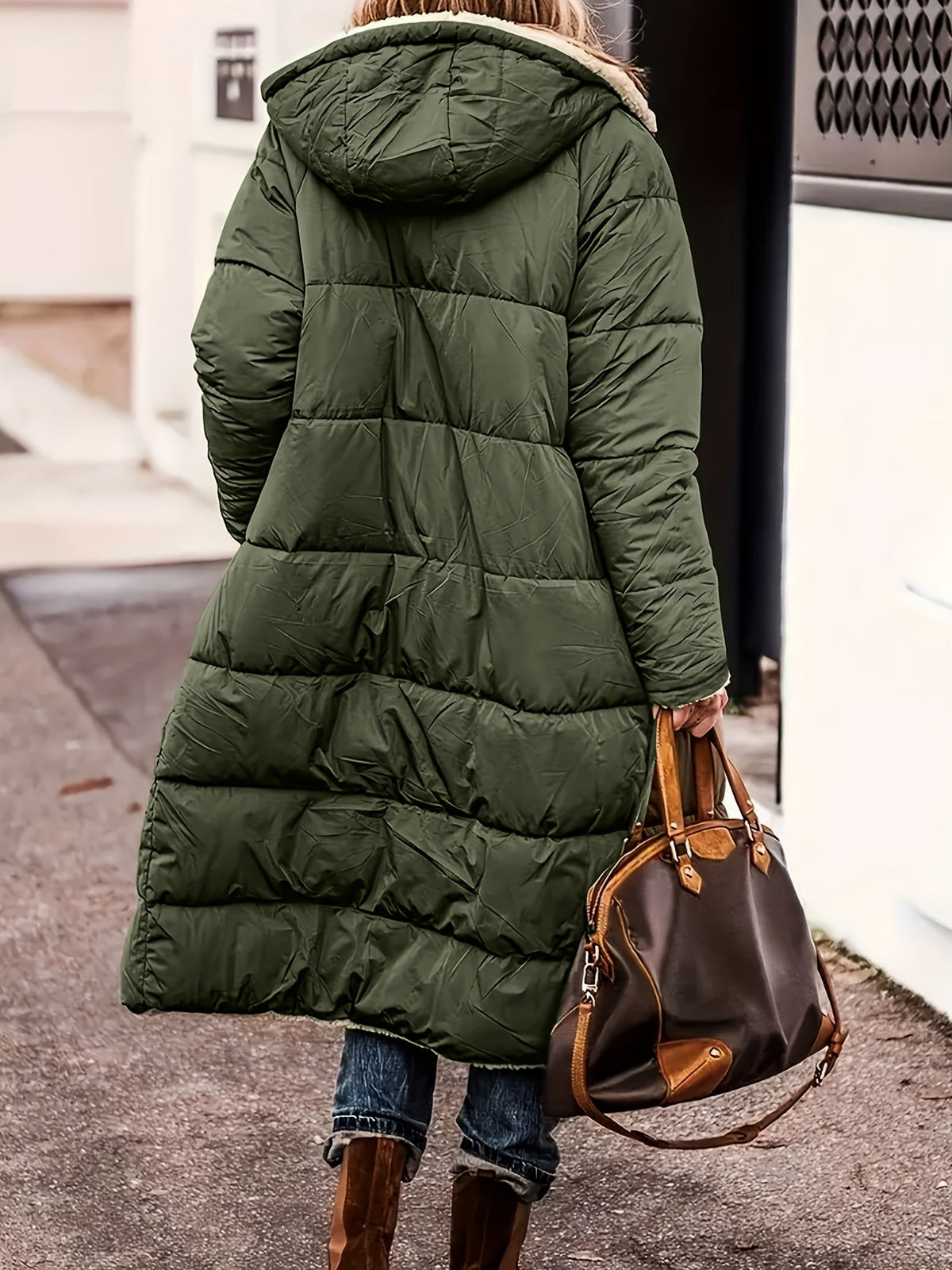 Brianna | Women's Long Hooded Puffer Coat – Faux Shearling Lining, Full Zip, Deep Pockets