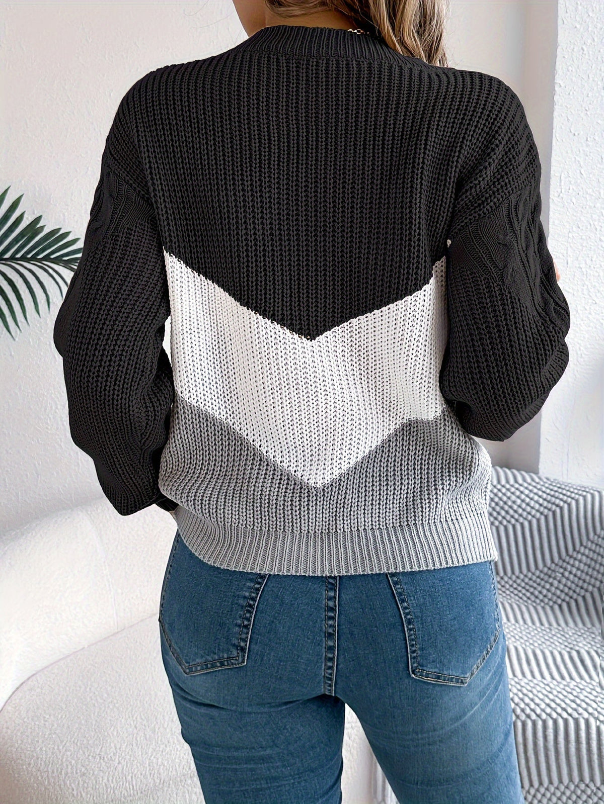 Noreen | Women's Color-Block Cable Knit Sweater – Round Neck
