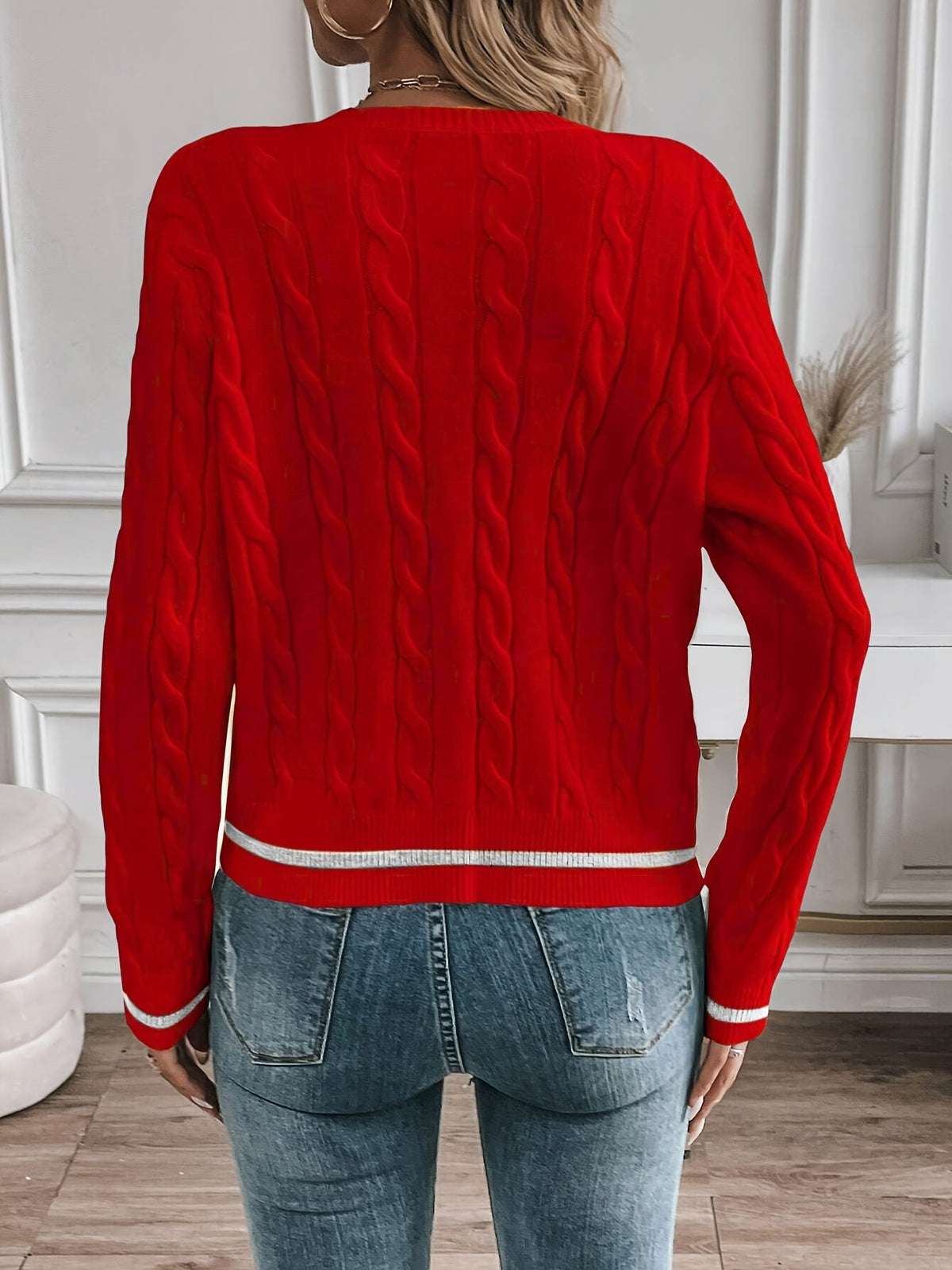 Gloria | Women's Cable Knit Buttoned Cardigan – Classic Fit