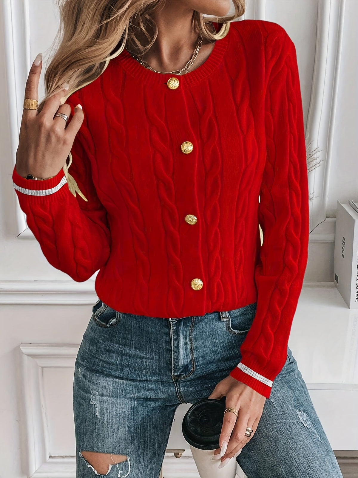 Gloria | Women's Cable Knit Buttoned Cardigan – Classic Fit
