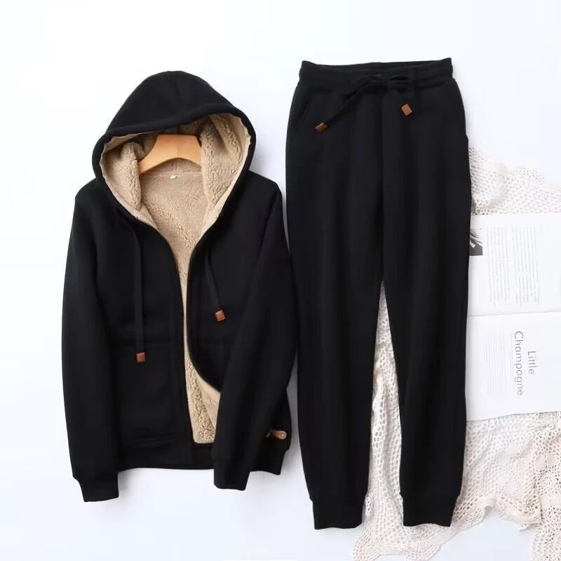Beth | Women's Fleece Lined Hoodie and Jogger Set – Warm Two-Piece Tracksuit – Black