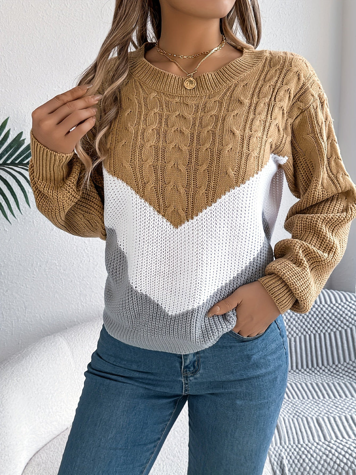 Noreen | Women's Color-Block Cable Knit Sweater – Round Neck
